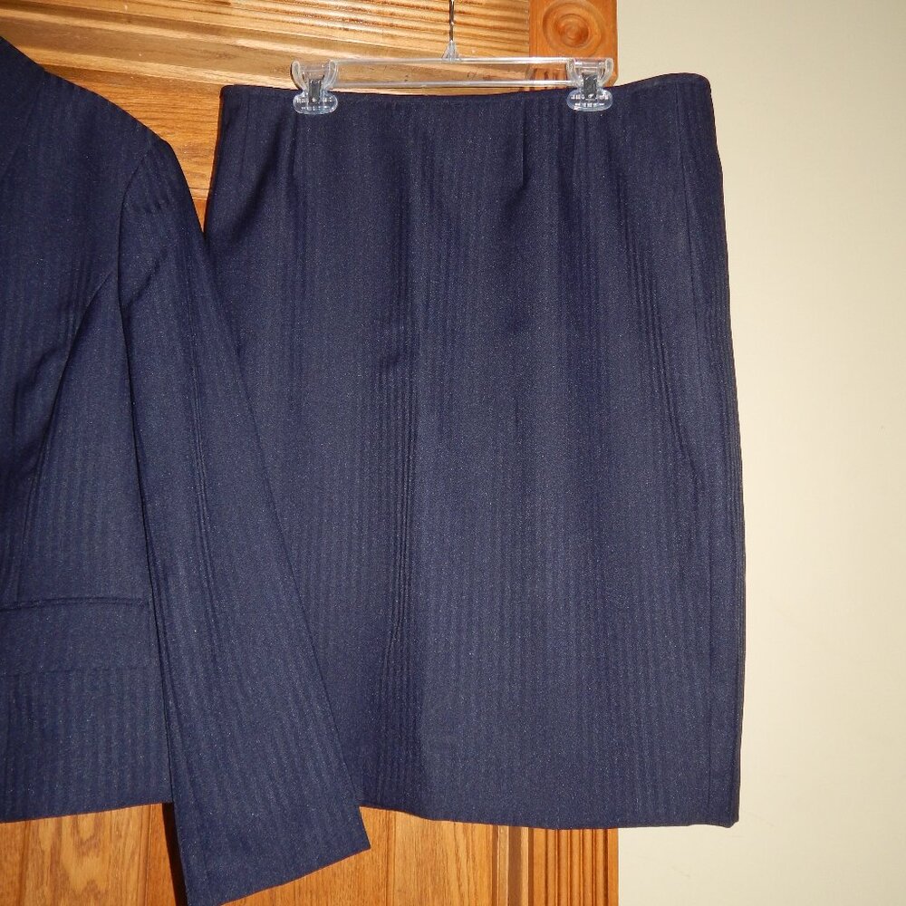 Women's Size 16 EVAN PICONE Navy Blue Business Career Skirt Jacket Suit Set - Picture 3 of 4